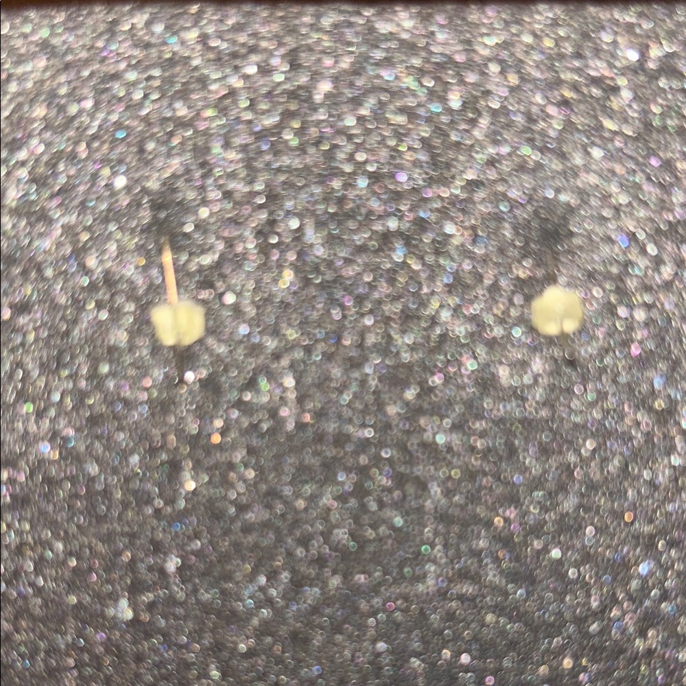 Elegant Silver and Pearl Drop Earrings…open to offers. U can bundle - Picture 6 of 6